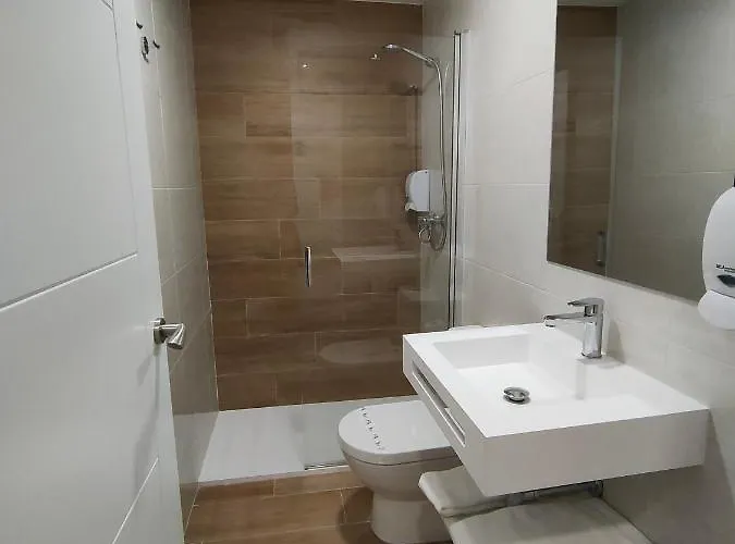 El Pino בית הארחה