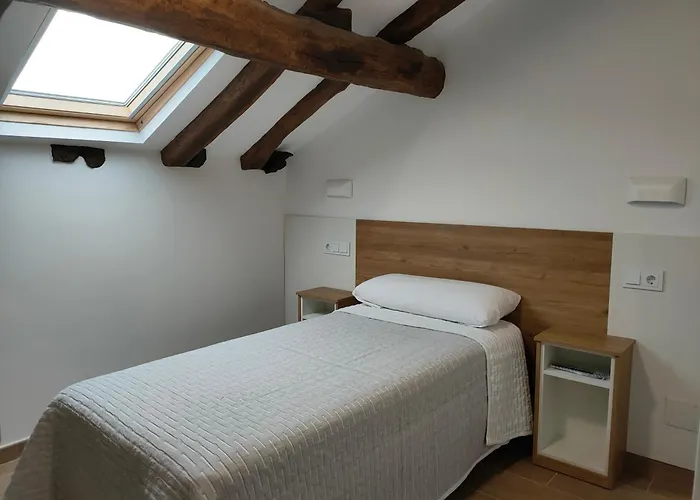 El Pino בית הארחה *