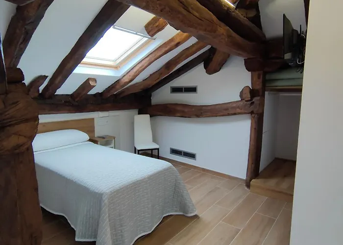 El Pino בית הארחה Penagos